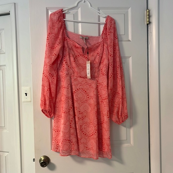 NWT BCBGeneration Heart A Line Smocked square neck Dress M - Picture 3 of 7